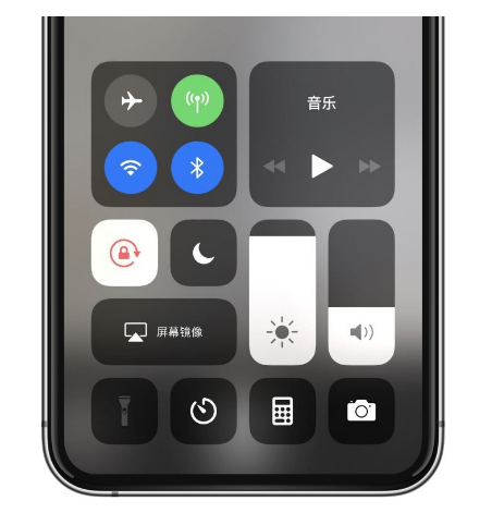 玄武苹果14维修店分享iPhone 14手电筒按键灰了怎么办 